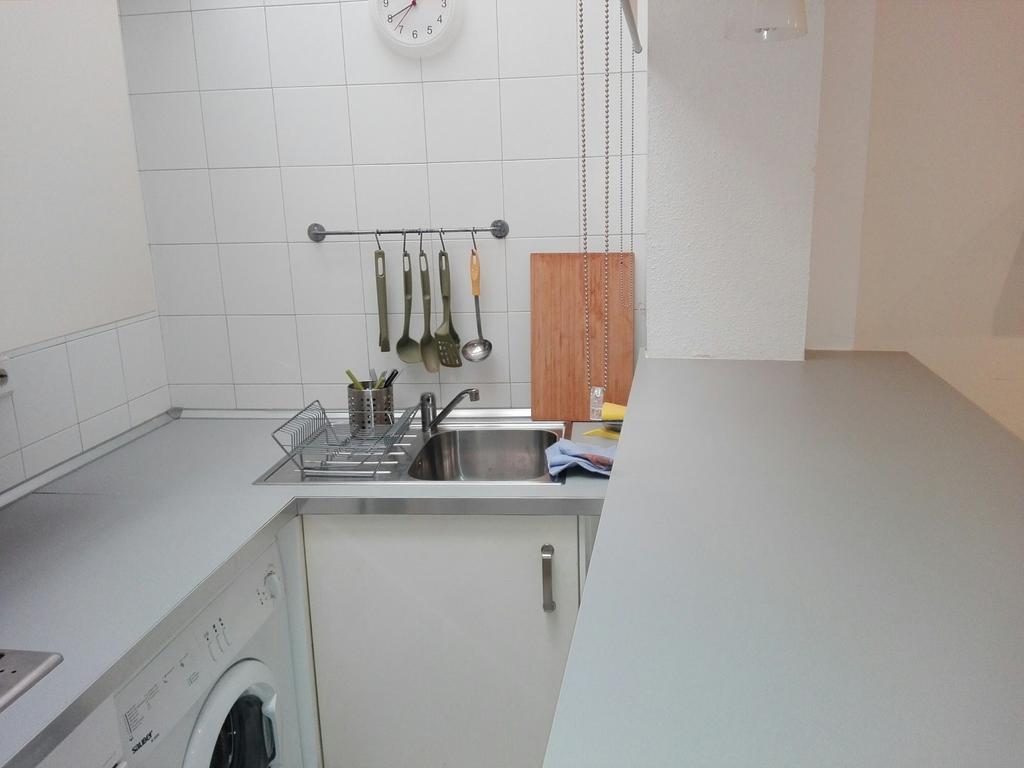 Centrico Apartamento Con Patio Privado Sevilla Exterior foto