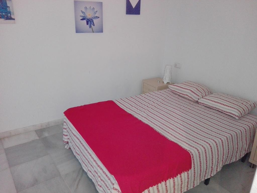 Centrico Apartamento Con Patio Privado Sevilla Exterior foto