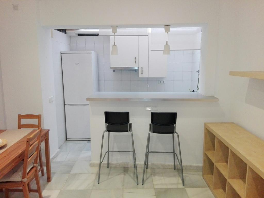 Centrico Apartamento Con Patio Privado Sevilla Exterior foto
